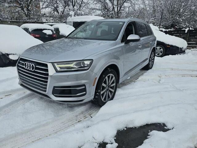 Сірий Ауді Ку 7, об'ємом двигуна 3 л та пробігом 205 тис. км за 18100 $, фото 6 на Automoto.ua