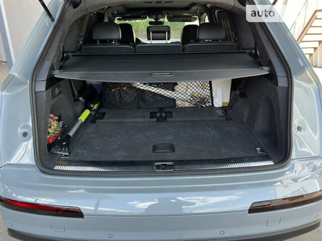 Серый Ауди Ку 7, объемом двигателя 3 л и пробегом 76 тыс. км за 57500 $, фото 27 на Automoto.ua