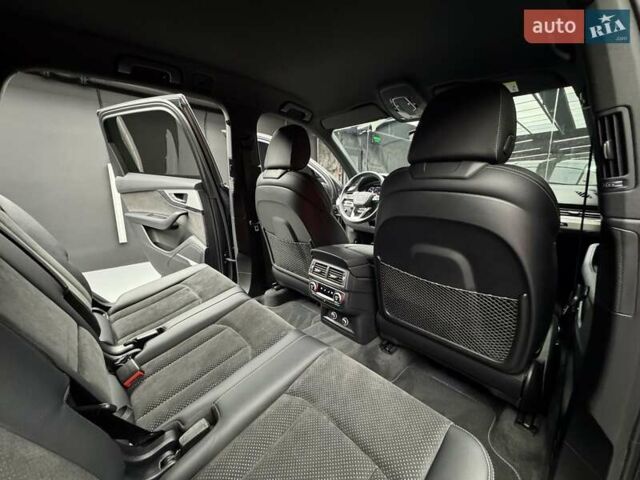 Ауди Ку 7 2019 в Киеве на Automoto.ua Серый Ауди Ку 7, объемом двигателя 3 л и пробегом 100 тыс. км за 48500 $, фото 49 на Automoto.ua