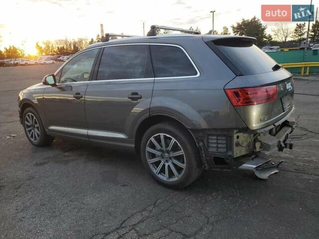 Серый Ауди Ку 7, объемом двигателя 3 л и пробегом 90 тыс. км за 9000 $, фото 1 на Automoto.ua