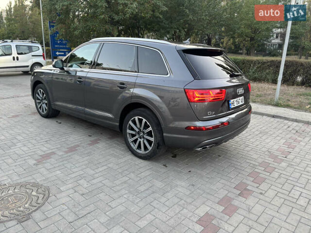 Сірий Ауді Ку 7, об'ємом двигуна 1.98 л та пробігом 92 тис. км за 34700 $, фото 7 на Automoto.ua
