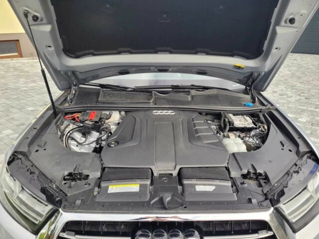 Серый Ауди Ку 7, объемом двигателя 3 л и пробегом 136 тыс. км за 16500 $, фото 9 на Automoto.ua