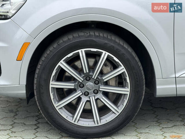 Серый Ауди Ку 7, объемом двигателя 2 л и пробегом 136 тыс. км за 25900 $, фото 9 на Automoto.ua