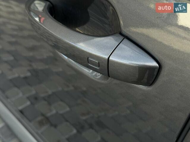 Серый Ауди Ку 7, объемом двигателя 3 л и пробегом 205 тыс. км за 23900 $, фото 21 на Automoto.ua