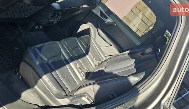 Серый Ауди Ку 7, объемом двигателя 1.98 л и пробегом 155 тыс. км за 28700 $, фото 12 на Automoto.ua