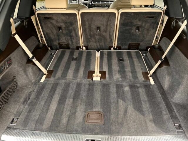 Сірий Ауді Ку 7, об'ємом двигуна 0 л та пробігом 90 тис. км за 17600 $, фото 13 на Automoto.ua