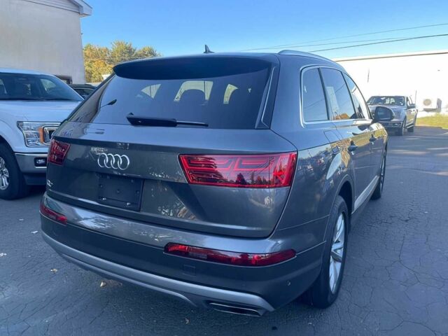 Серый Ауди Ку 7, объемом двигателя 2 л и пробегом 48 тыс. км за 15000 $, фото 4 на Automoto.ua