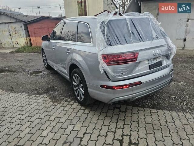 Серый Ауди Ку 7, объемом двигателя 3 л и пробегом 205 тыс. км за 18100 $, фото 3 на Automoto.ua