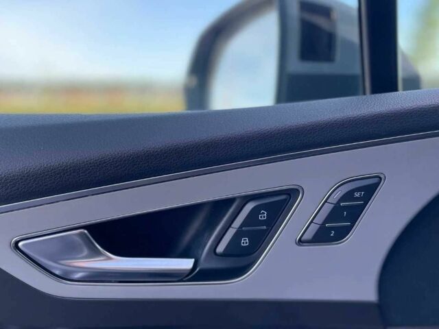 Серый Ауди Ку 7, объемом двигателя 3 л и пробегом 99 тыс. км за 17800 $, фото 7 на Automoto.ua