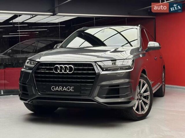 Ауди Ку 7 2019 в Киеве на Automoto.ua Серый Ауди Ку 7, объемом двигателя 3 л и пробегом 100 тыс. км за 48500 $, фото 5 на Automoto.ua