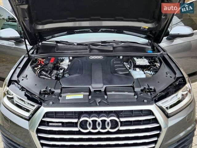 Серый Ауди Ку 7, объемом двигателя 1.98 л и пробегом 59 тыс. км за 32500 $, фото 47 на Automoto.ua