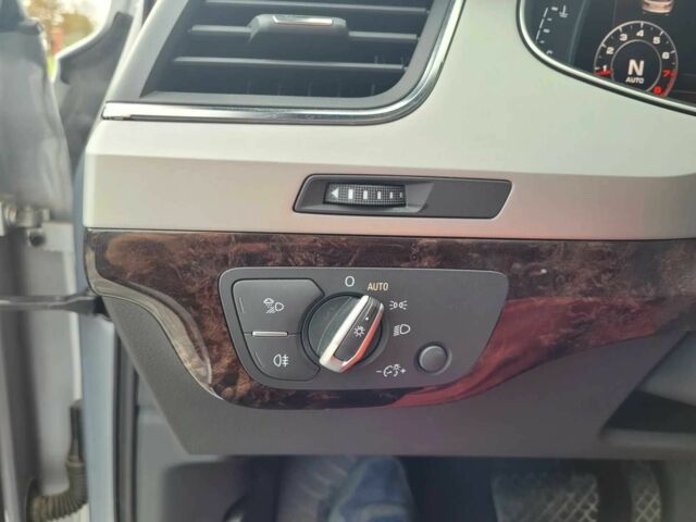 Серый Ауди Ку 7, объемом двигателя 3 л и пробегом 136 тыс. км за 16500 $, фото 21 на Automoto.ua