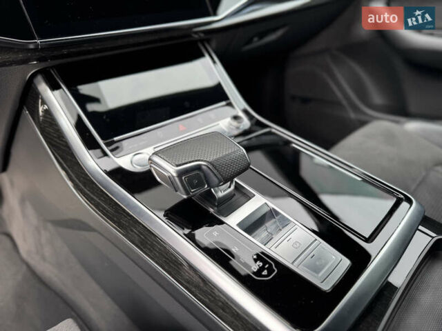 Серый Ауди Ку 7, объемом двигателя 3 л и пробегом 144 тыс. км за 57500 $, фото 37 на Automoto.ua