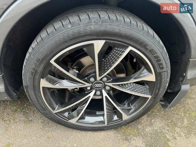 Серый Ауди Ку 7, объемом двигателя 3 л и пробегом 112 тыс. км за 65000 $, фото 12 на Automoto.ua