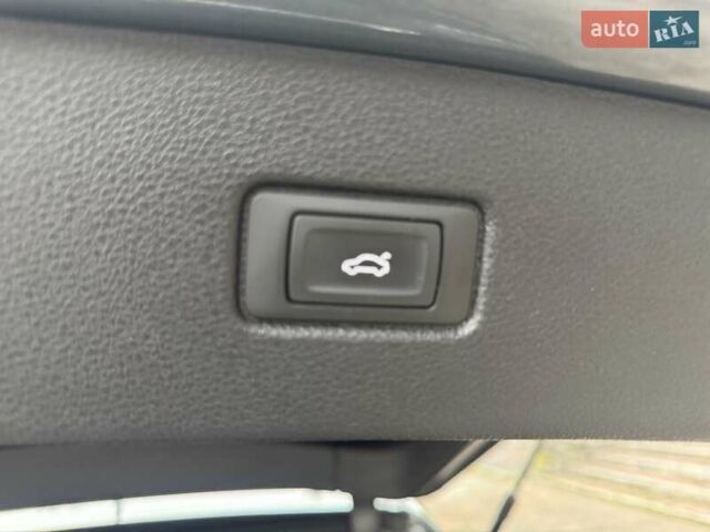 Серый Ауди Ку 7, объемом двигателя 3 л и пробегом 112 тыс. км за 65000 $, фото 30 на Automoto.ua