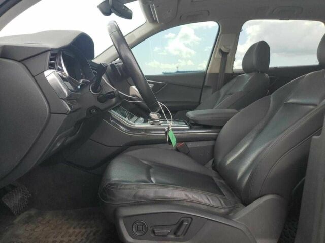 Серый Ауди Ку 7, объемом двигателя 3 л и пробегом 135 тыс. км за 36000 $, фото 6 на Automoto.ua