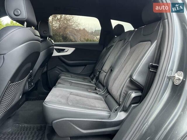 Серый Ауди Ку 7, объемом двигателя 2.97 л и пробегом 113 тыс. км за 54499 $, фото 9 на Automoto.ua