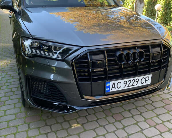 Серый Ауди Ку 7, объемом двигателя 3 л и пробегом 115 тыс. км за 57500 $, фото 5 на Automoto.ua