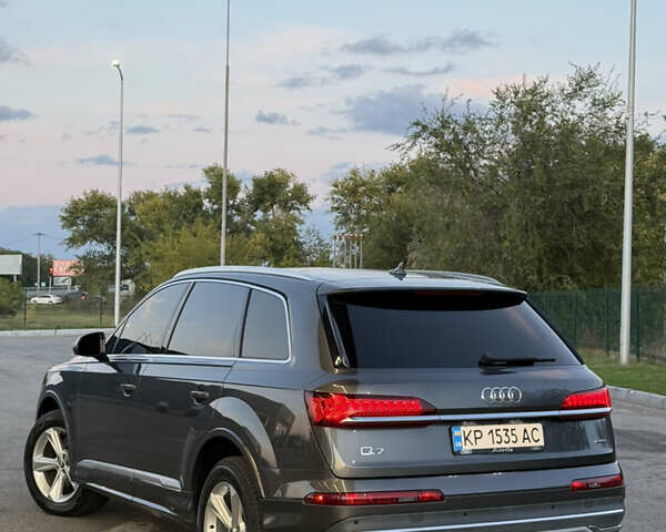 Сірий Ауді Ку 7, об'ємом двигуна 2 л та пробігом 98 тис. км за 39900 $, фото 10 на Automoto.ua