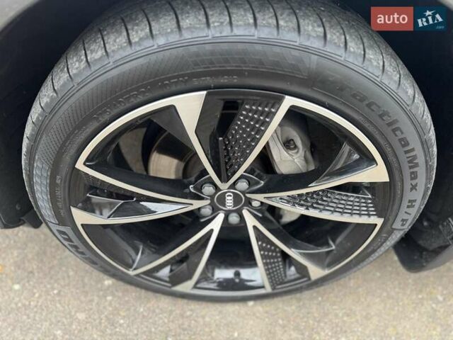 Серый Ауди Ку 7, объемом двигателя 3 л и пробегом 112 тыс. км за 65000 $, фото 11 на Automoto.ua