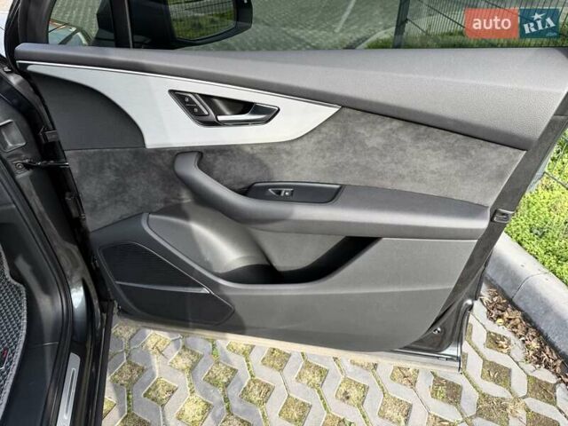 Серый Ауди Ку 7, объемом двигателя 3 л и пробегом 119 тыс. км за 61500 $, фото 16 на Automoto.ua