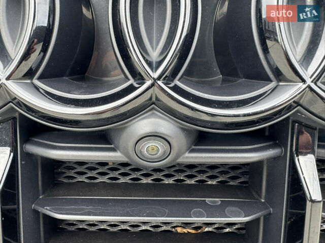 Серый Ауди Ку 7, объемом двигателя 3 л и пробегом 144 тыс. км за 57500 $, фото 16 на Automoto.ua