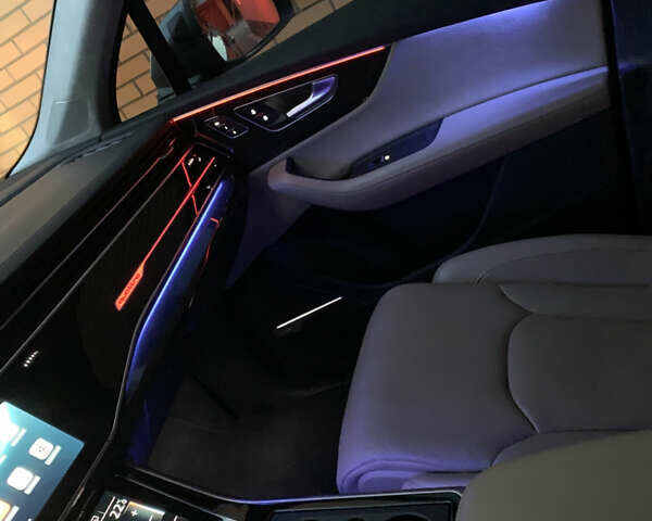 Серый Ауди Ку 7, объемом двигателя 3 л и пробегом 115 тыс. км за 57500 $, фото 72 на Automoto.ua