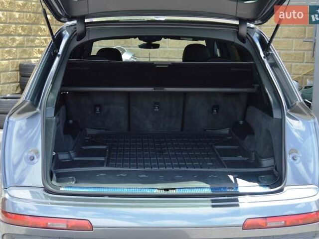 Серый Ауди Ку 7, объемом двигателя 2.97 л и пробегом 147 тыс. км за 54900 $, фото 55 на Automoto.ua