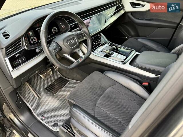 Серый Ауди Ку 7, объемом двигателя 3 л и пробегом 119 тыс. км за 61500 $, фото 19 на Automoto.ua