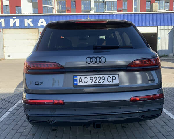 Серый Ауди Ку 7, объемом двигателя 3 л и пробегом 115 тыс. км за 57500 $, фото 64 на Automoto.ua