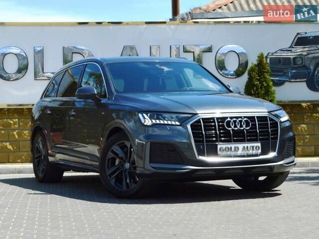 Серый Ауди Ку 7, объемом двигателя 2.97 л и пробегом 147 тыс. км за 54900 $, фото 2 на Automoto.ua