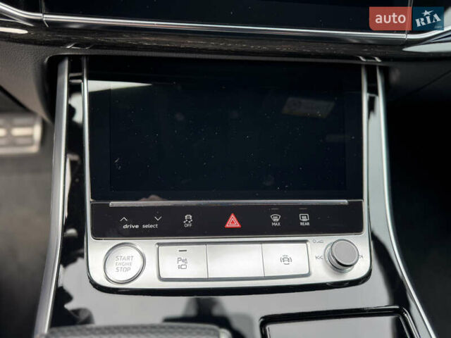 Серый Ауди Ку 7, объемом двигателя 3 л и пробегом 144 тыс. км за 57500 $, фото 36 на Automoto.ua