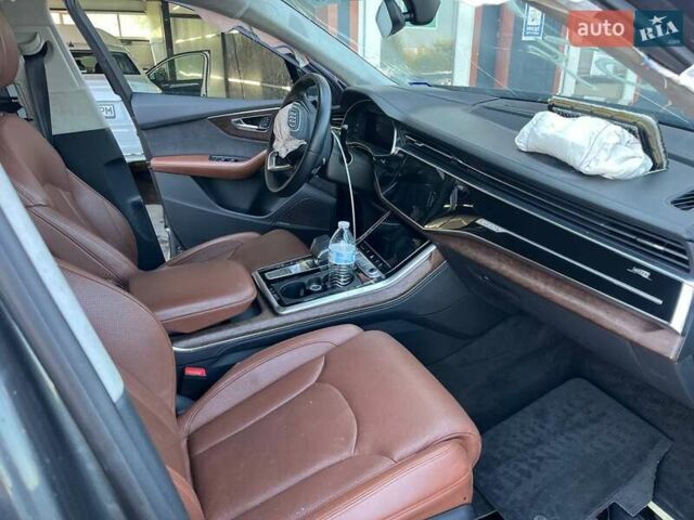 Сірий Ауді Ку 7, об'ємом двигуна 3 л та пробігом 106 тис. км за 38500 $, фото 16 на Automoto.ua