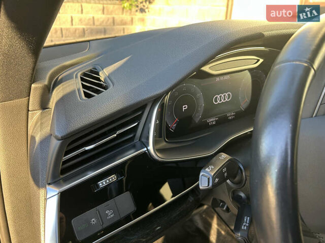Серый Ауди Ку 7, объемом двигателя 3 л и пробегом 126 тыс. км за 39900 $, фото 16 на Automoto.ua