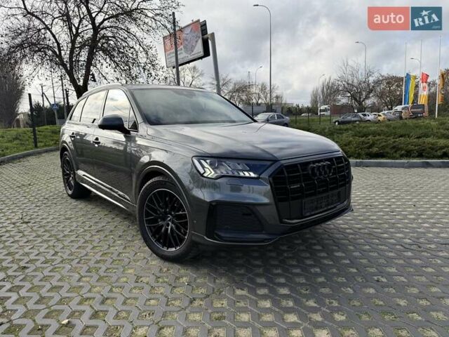 Серый Ауди Ку 7, объемом двигателя 3 л и пробегом 119 тыс. км за 61500 $, фото 5 на Automoto.ua