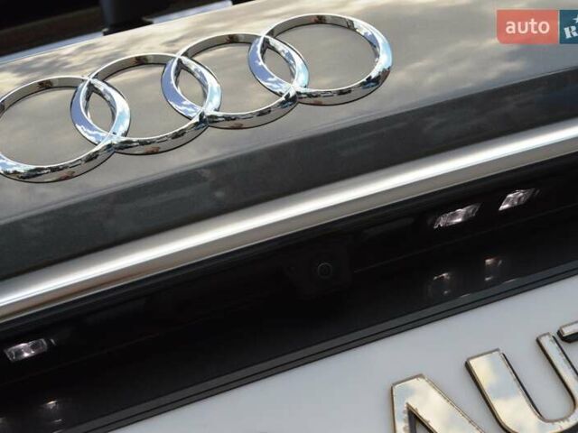 Серый Ауди Ку 7, объемом двигателя 2.97 л и пробегом 147 тыс. км за 54900 $, фото 21 на Automoto.ua