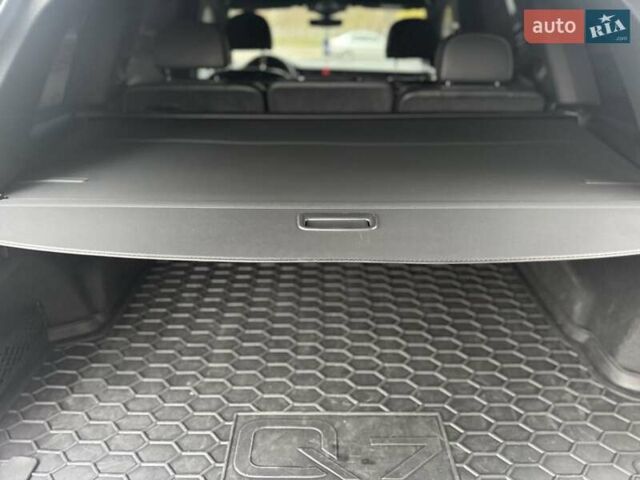 Серый Ауди Ку 7, объемом двигателя 3 л и пробегом 112 тыс. км за 65000 $, фото 34 на Automoto.ua