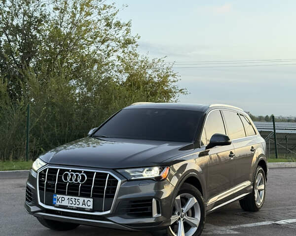 Сірий Ауді Ку 7, об'ємом двигуна 2 л та пробігом 98 тис. км за 39900 $, фото 8 на Automoto.ua