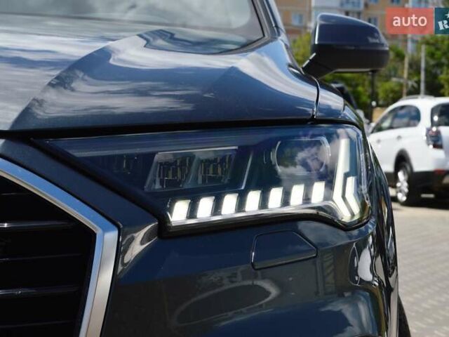 Серый Ауди Ку 7, объемом двигателя 2.97 л и пробегом 147 тыс. км за 54900 $, фото 18 на Automoto.ua