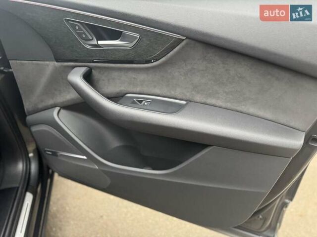 Серый Ауди Ку 7, объемом двигателя 3 л и пробегом 112 тыс. км за 65000 $, фото 22 на Automoto.ua