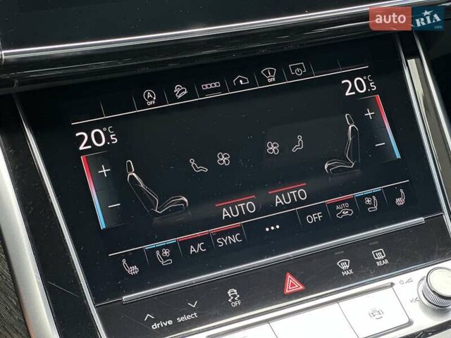 Серый Ауди Ку 7, объемом двигателя 3 л и пробегом 125 тыс. км за 49900 $, фото 46 на Automoto.ua