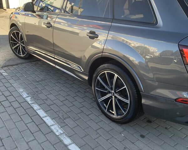 Серый Ауди Ку 7, объемом двигателя 3 л и пробегом 115 тыс. км за 57500 $, фото 57 на Automoto.ua