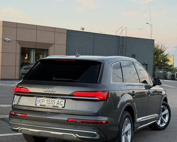 Сірий Ауді Ку 7, об'ємом двигуна 2 л та пробігом 98 тис. км за 39900 $, фото 11 на Automoto.ua