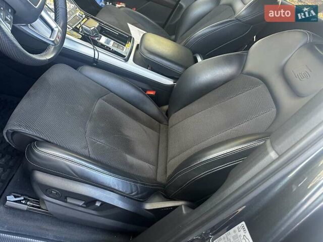 Сірий Ауді Ку 7, об'ємом двигуна 2.97 л та пробігом 111 тис. км за 54500 $, фото 10 на Automoto.ua