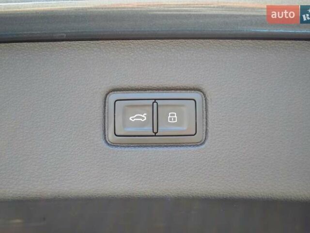 Серый Ауди Ку 7, объемом двигателя 2.97 л и пробегом 147 тыс. км за 54900 $, фото 58 на Automoto.ua