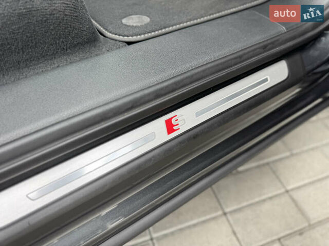 Серый Ауди Ку 7, объемом двигателя 3 л и пробегом 144 тыс. км за 57500 $, фото 58 на Automoto.ua