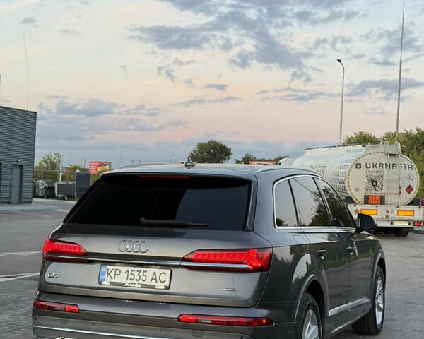 Сірий Ауді Ку 7, об'ємом двигуна 2 л та пробігом 98 тис. км за 39900 $, фото 21 на Automoto.ua