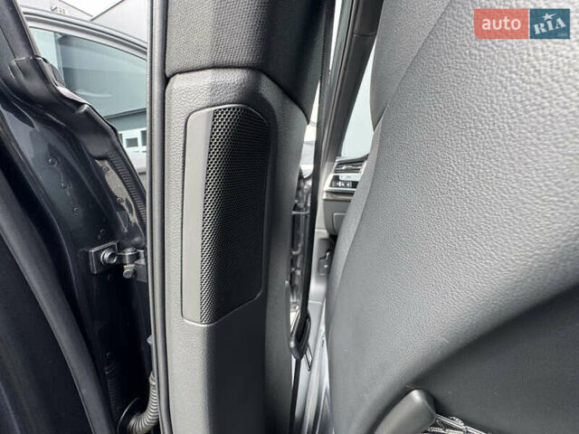 Серый Ауди Ку 7, объемом двигателя 3 л и пробегом 144 тыс. км за 57500 $, фото 64 на Automoto.ua