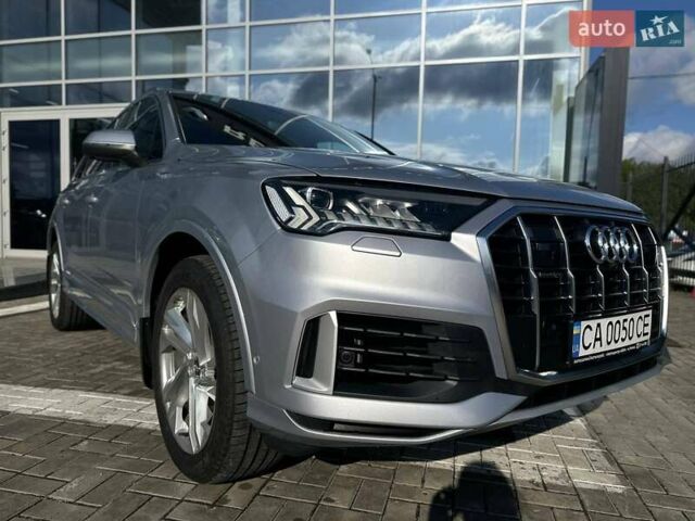 Серый Ауди Ку 7, объемом двигателя 3 л и пробегом 85 тыс. км за 49000 $, фото 2 на Automoto.ua