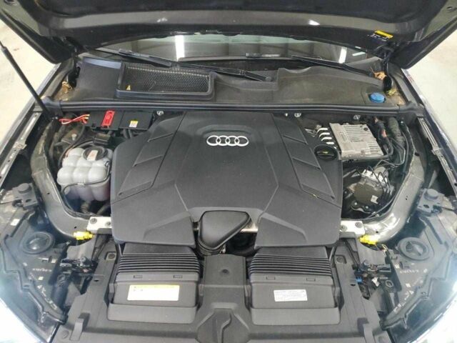 Серый Ауди Ку 7, объемом двигателя 3 л и пробегом 61 тыс. км за 18900 $, фото 10 на Automoto.ua